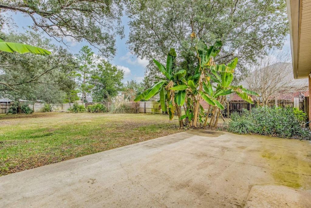 New! Close To Beach, Cozy, New Beds & Family Friendly Navarre Exterior photo